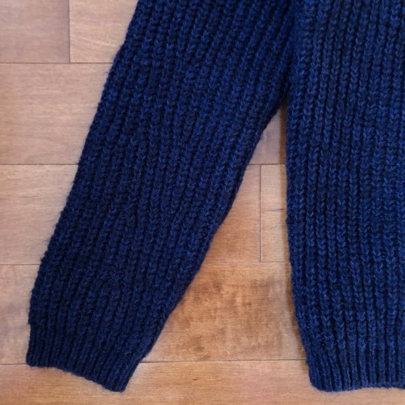 Kimchi Blue Navy V neck Knit sweater - Picture 9 of 10